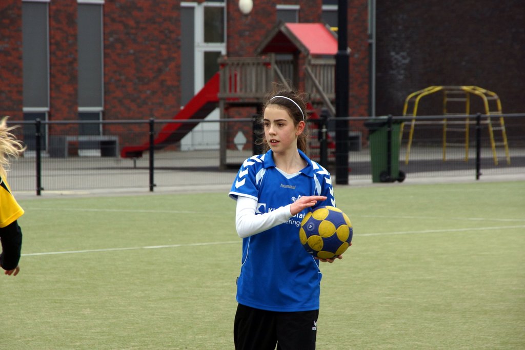 Korfbal D2  6 april-007.JPG